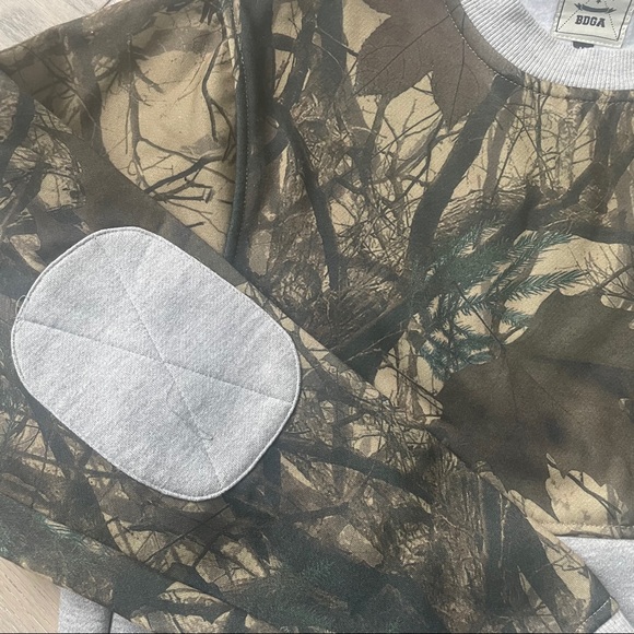 Grey & Camo camouflage Bodega (Boston) Sweatshirt crewneck - Picture 2 of 6